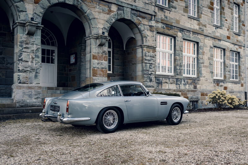 BVAuctions Aston Martin DB4