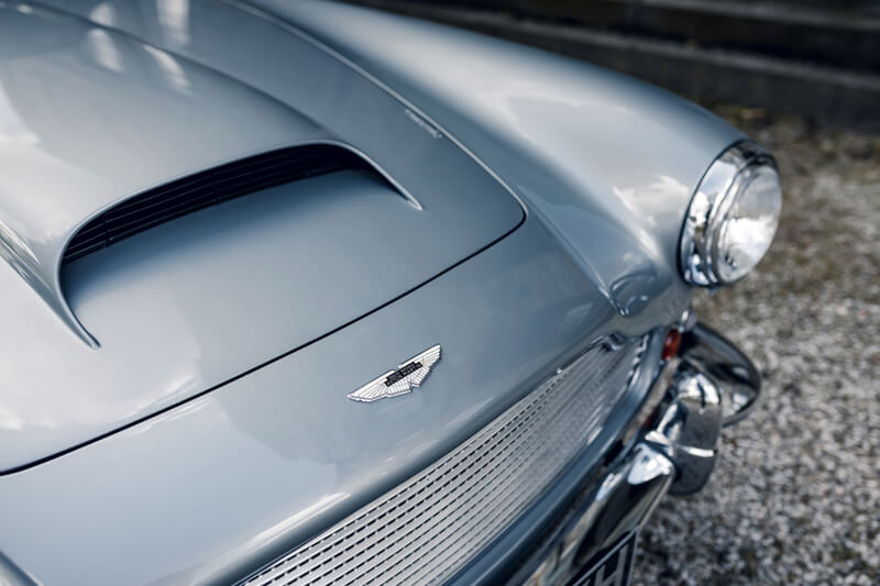 BVAuctions Aston Martin DB4