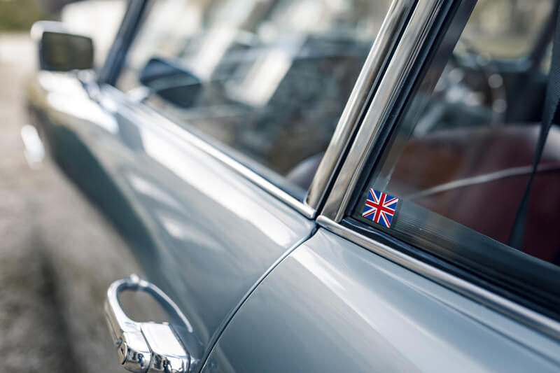 BVAuctions Aston Martin DB4