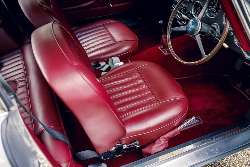 BVAuctions Aston Martin DB4