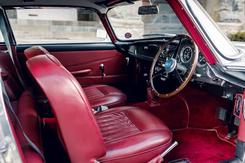 BVAuctions Aston Martin DB4