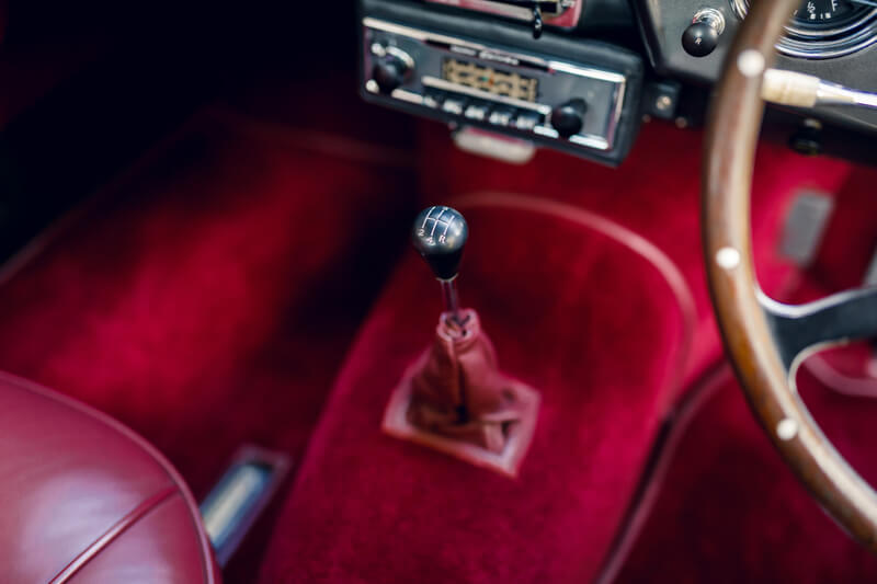 BVAuctions Aston Martin DB4