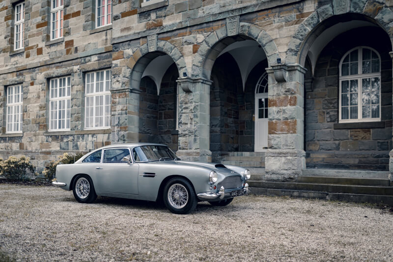 BVAuctions Aston Martin DB4