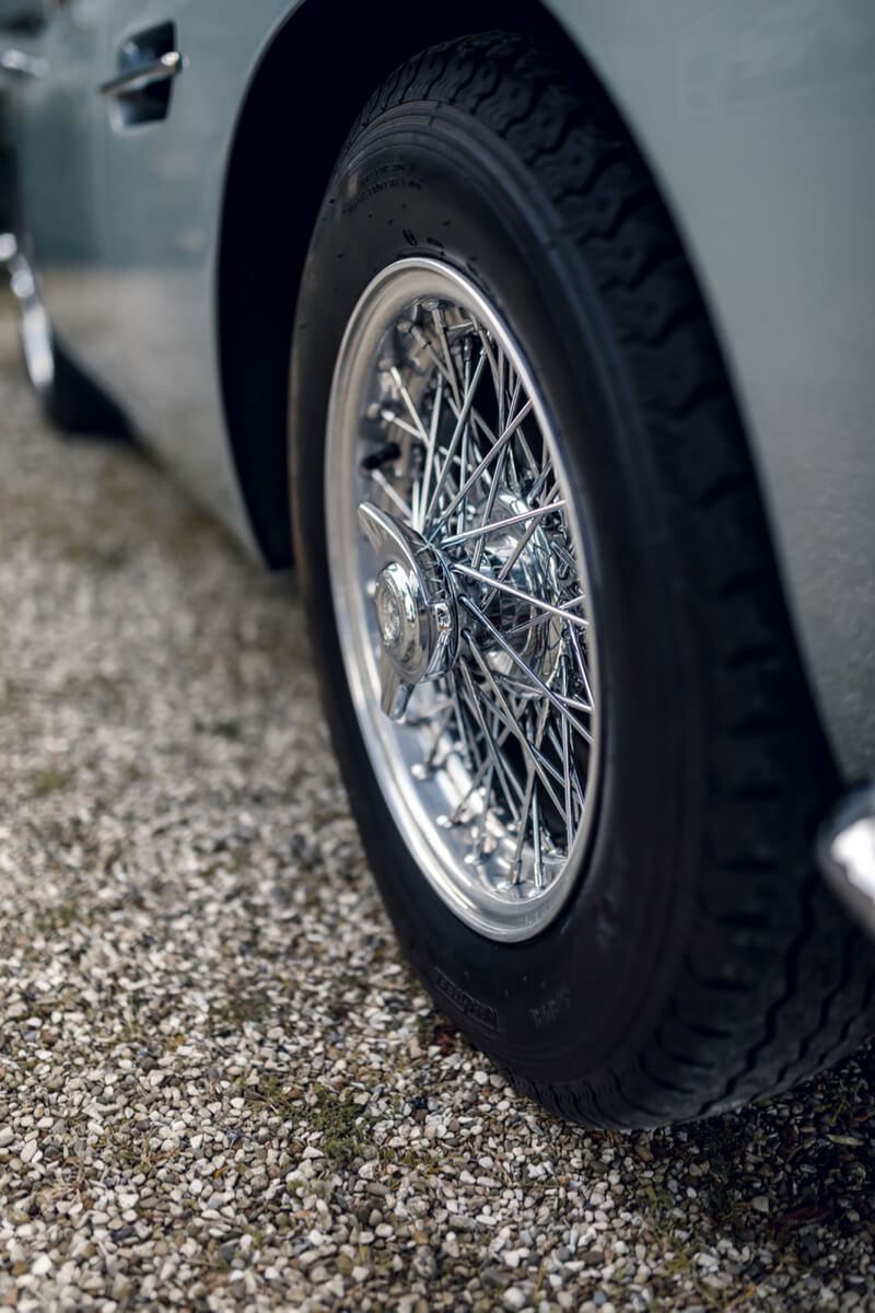 BVAuctions Aston Martin DB4
