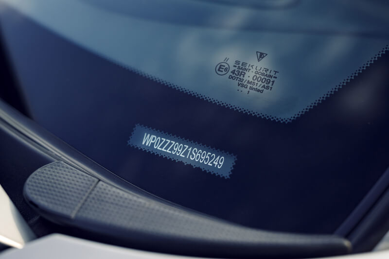 BVAuctions Porsche 911 GT2 (996)