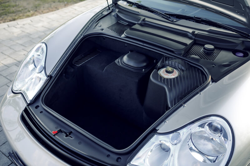 BVAuctions Porsche 911 GT2 (996)