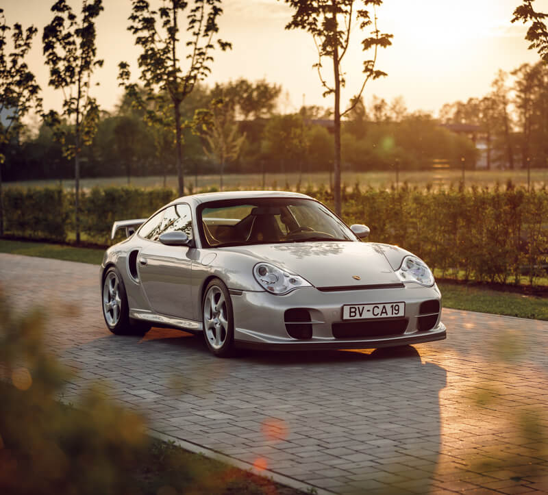 BVAuctions Porsche 911 GT2 (996)