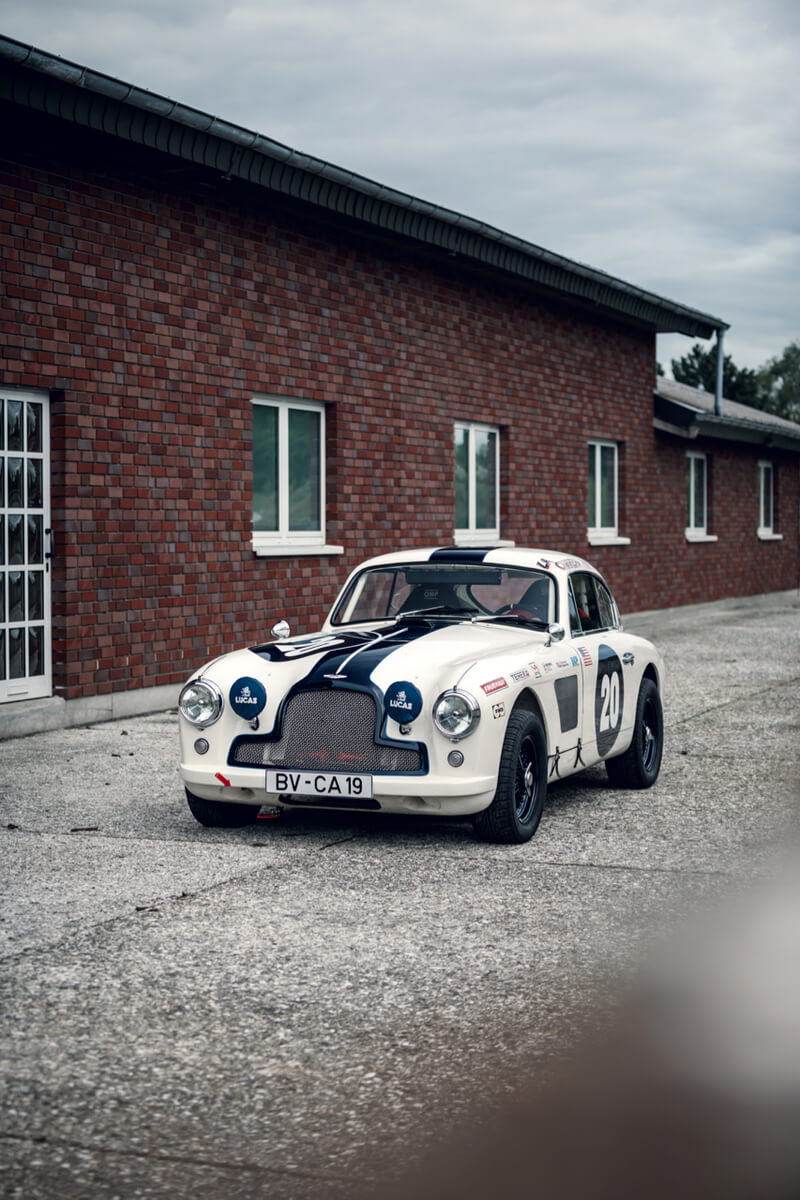 BVAuctions Aston Martin DB2/4