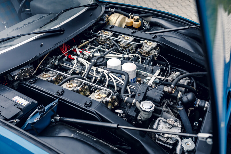 BVAuctions Ferrari 365 GTC/4