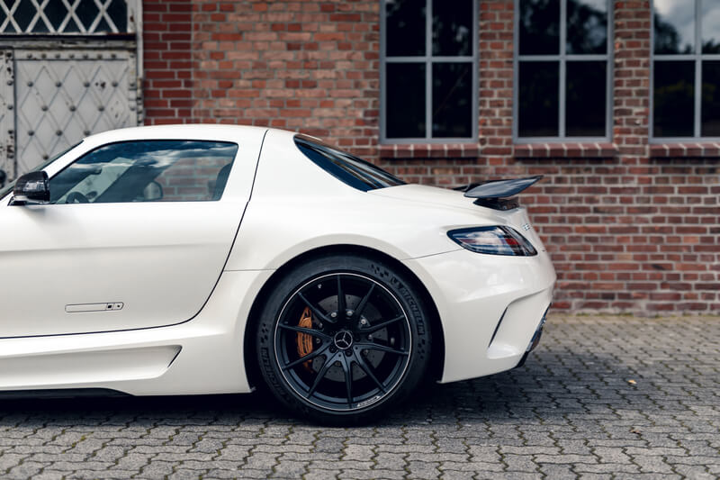 BVAuctions Mercedes-Benz SLS AMG Black Series