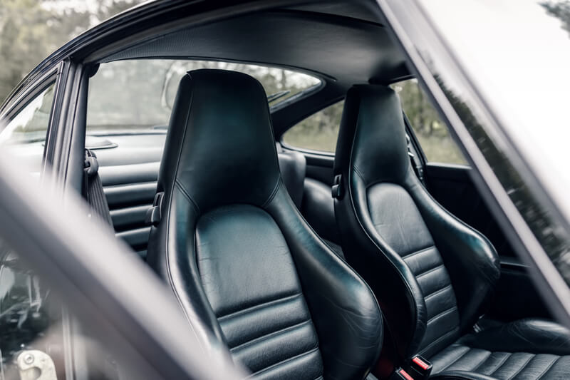 BVAuctions Porsche 911 Turbo 3.3 (930)
