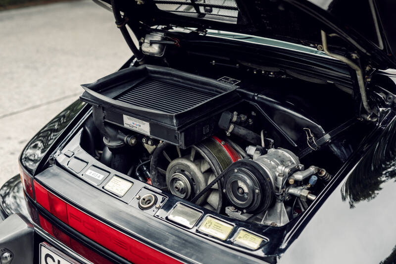 BVAuctions Porsche 911 Turbo 3.3 (930)