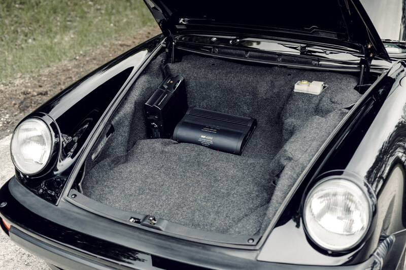 BVAuctions Porsche 911 Turbo 3.3 (930)
